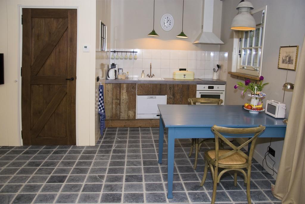 Boerderij Honswijck Guest House Weesp Bilik gambar
