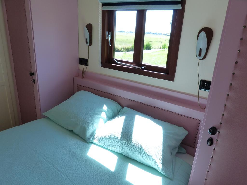 Boerderij Honswijck Guest House Weesp Luaran gambar